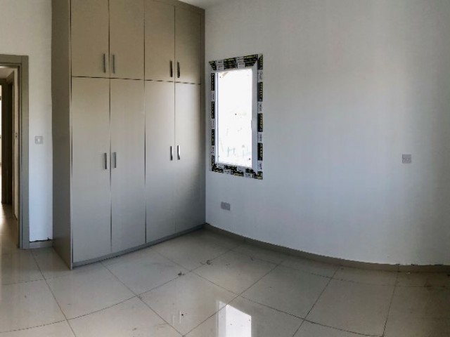 Flat For Sale in Küçük Kaymaklı, Nicosia