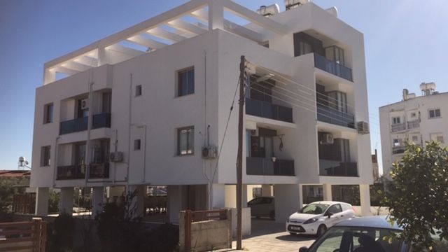 2+1 Wohnung in Nikosia Hamitköy ** 