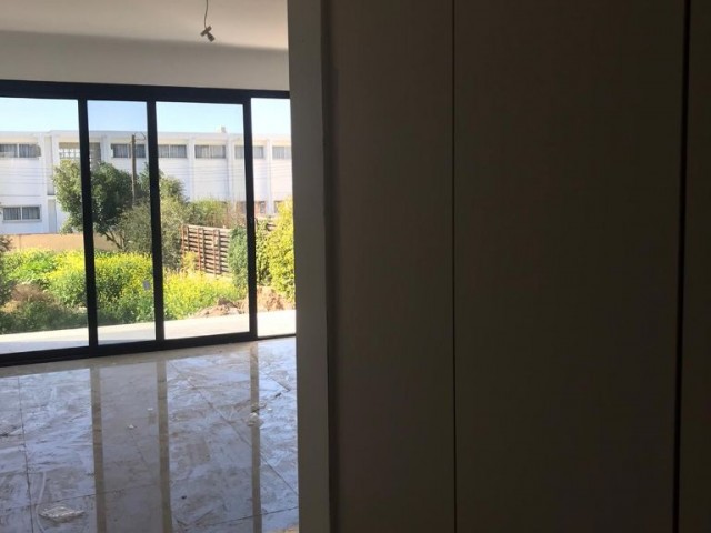 Lefkoşa Merkezde Ensuite 2+1 Daireler