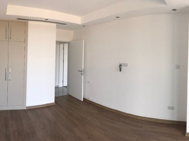 BRAND NEW, LUXURIOUS 2+1 RESIDENCE FLAT FOR RENT FOR COMMERCIAL USE ONLY !