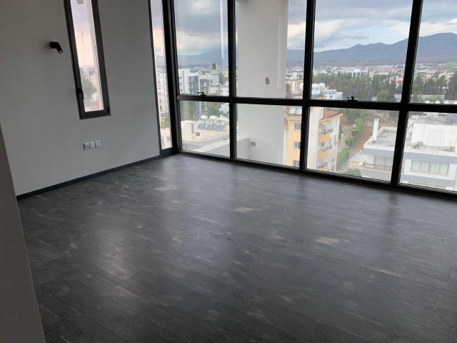 Yenişehir Bölgesinde Emsalsiz 380M2 Duplex Penthouse