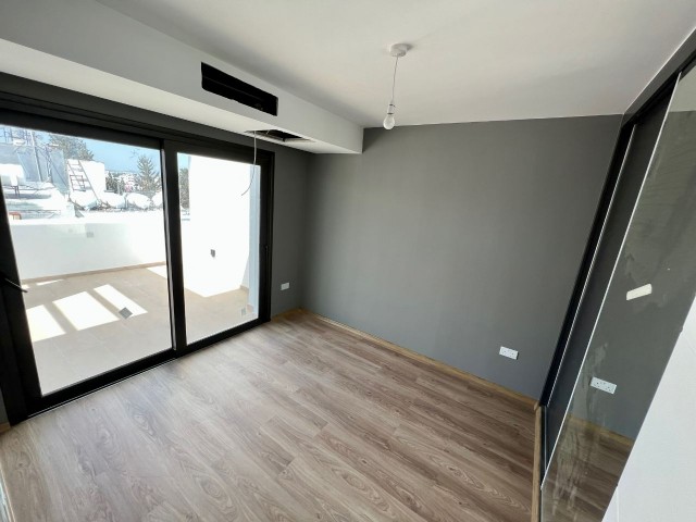 LEFKOŞA KUMSAL 'da YARI EŞYALI veya FULL EŞYALI, YENİ, SIFIR, 2+1 PENTHOUSE DAİRE !