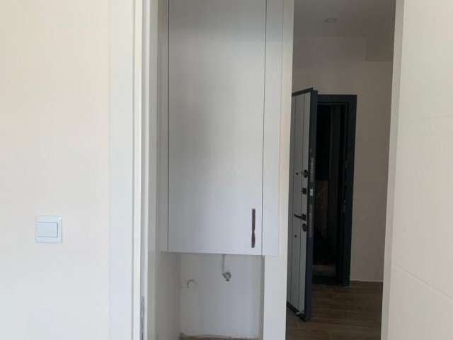 WOHNUNG IM ZENTRUM VON KYRENIA ** 