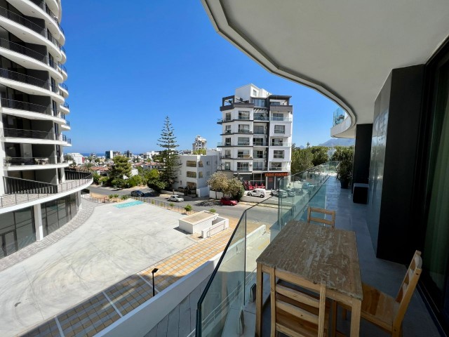 FULLY FURNISHED, LUXURIOUS 2+1 FLAT IN KYRENIA !