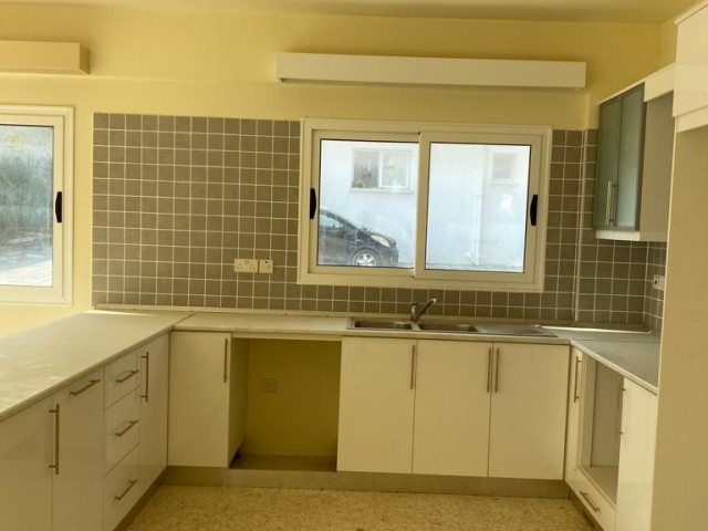 KARAOĞLANOĞLU GROUND FLOOR FLAT AVAILABLE FOR RENTAL NEXT TO GIRNE AMERICAN UNIVERSITY