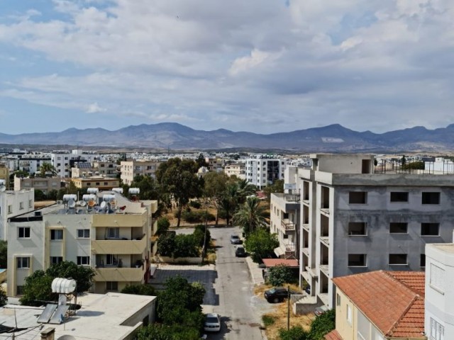 Bezugsfertige Wohnung in zentraler Lage in Nikosia