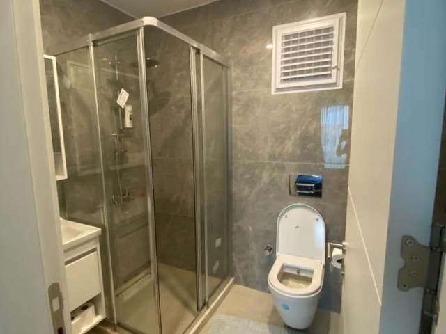 Girne Merkez'de Deniz Mazaralı Satılık 2+1 Penthouse Daire