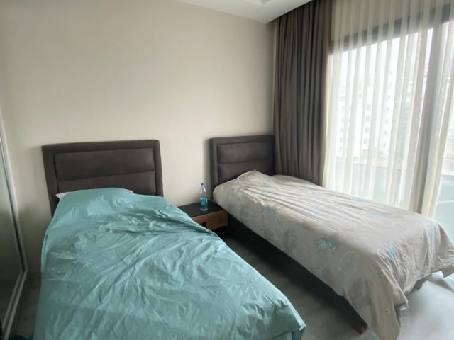 Girne Merkez'de Deniz Mazaralı Satılık 2+1 Penthouse Daire