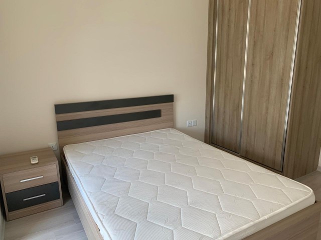 Girne Merkez'de Ful Eşyalı Ortak Havuzlu Kiralık 1+1 Daire!