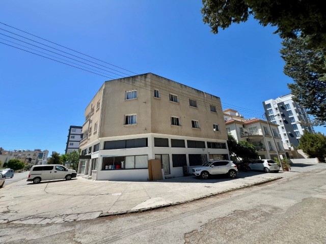 2+1 GERÄUMIGE WOHNUNG IN ZENTRALER LAGE IN NIKOSIA YENIŞEHİR!