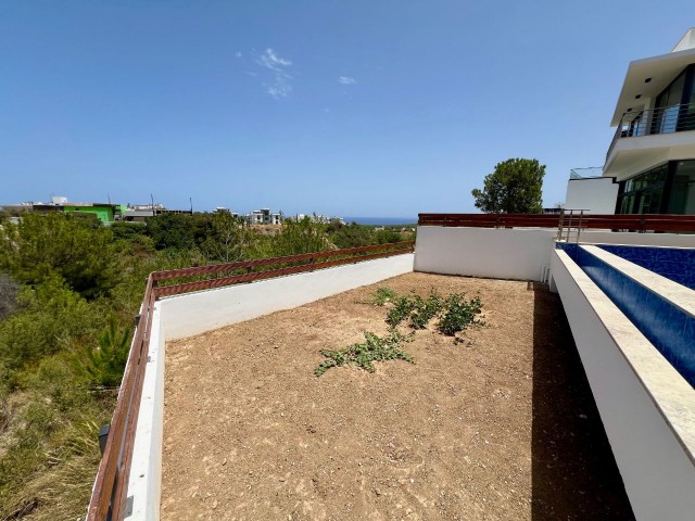 TÜRKISCH GEMACHT, VOLLSTÄNDIG MÖBLIERT, MIT UNGESCHLOSSENEM BLICK, NEUE VILLA MIT POOL IN GIRNE ÇATALKÖY!