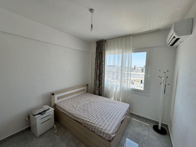 KUCUK KAYMAKLI SATILIK FULL ESYALI MERKEZI LOKASYONDA TEMIZ MANZARALI 2+1 PENTHOUSE DAIRE