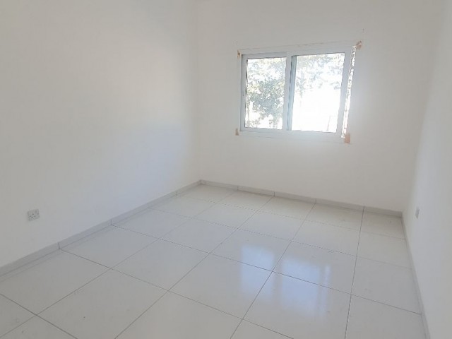 KYRENIA £200 UNFURNISHED FLAT FOR RENT ** 