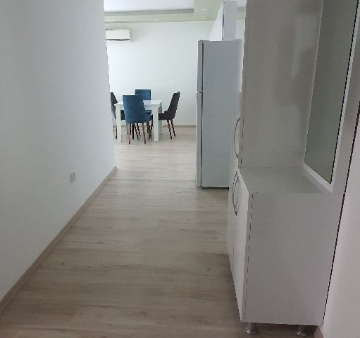 VOLL MÖBLIERTE WOHNUNG IM ZENTRUM VON KYRENIA 2 + 1 ** 