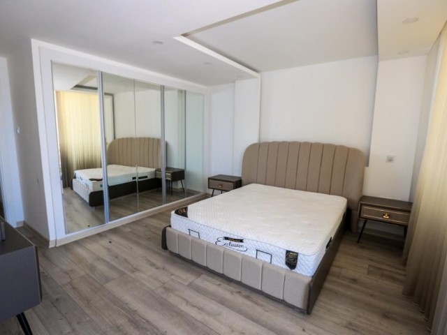 3+1 Penthouse zur Miete in Kyrenia