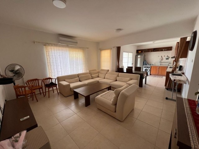 Flat To Rent in Lapta, Kyrenia