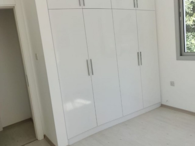 3+1 Wohnung zum Verkauf in Kyrenia Lapta REF 517 ** 