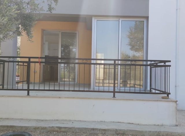 3+1 Wohnung zum Verkauf in Kyrenia Lapta REF 517 ** 