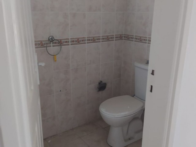 Girne Merkezde Uygun Fiyatlı Satılık 3+1 Penthouse Daire  REF838