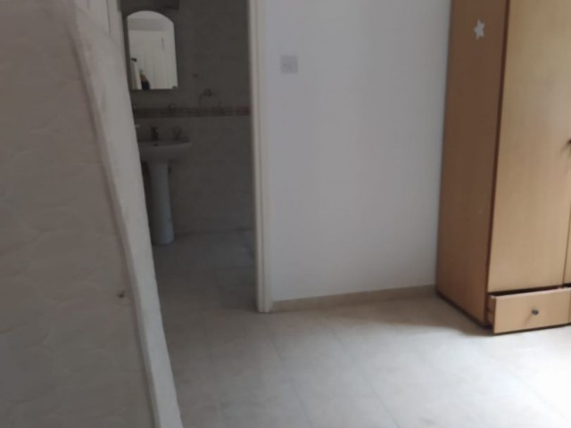 Girne Merkezde Uygun Fiyatlı Satılık 3+1 Penthouse Daire  REF838