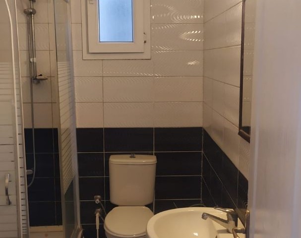 3+1 WOHNUNG ZU VERKAUFEN IN KYRENIA BOSPORUS REF1026 ** 