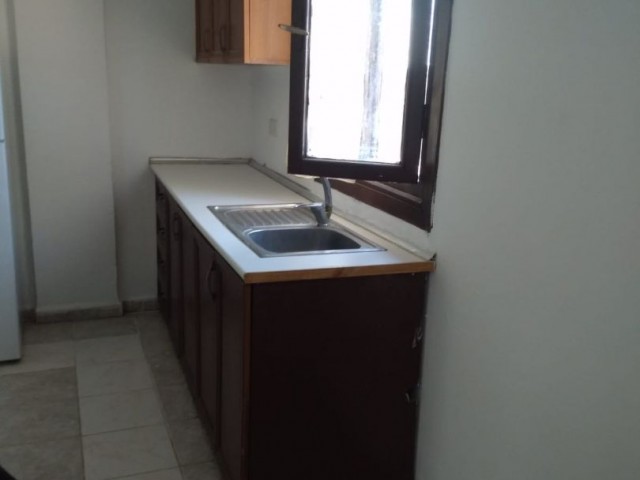 GİRNE ALSANCAK'DA  TATİL KÖYÜ İÇERİSİNDE KİRALIK 1+1 DAİRE REF1048