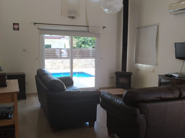 3+1 VILLA ZU VERMIETEN IN KYRENIA KARSIYAKA ** 