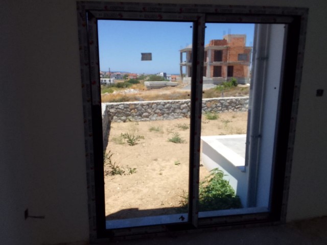 KYRENIA KARSIYAKA 3 + 1 VILLA ** 