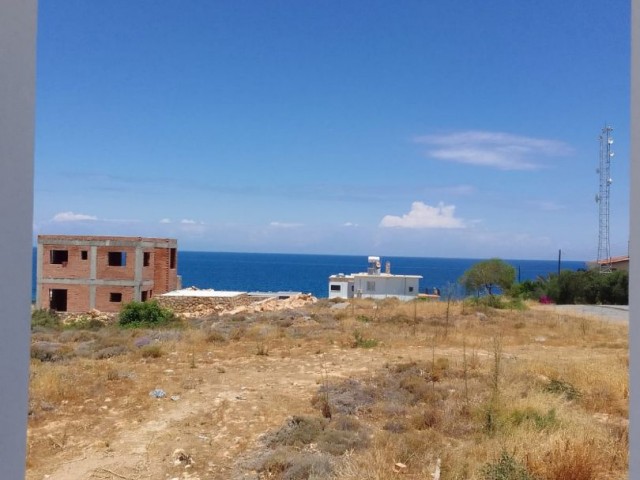 KYRENIA KARSIYAKA 3 + 1 VILLA ** 