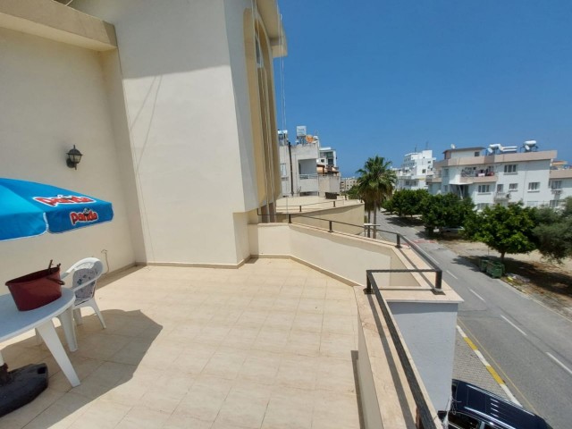 3+1 PENTHOUSE ZUM VERKAUF HINTER DEM PATARA-GELÄNDE IN KYRENIA