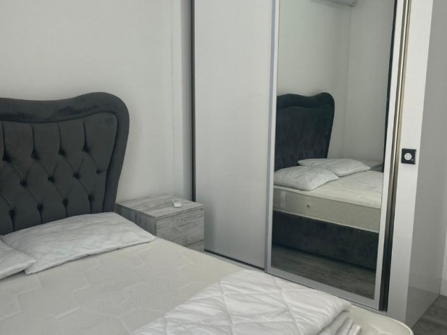 GİRNE ALSANCAK'TA  SATILIK EŞYALI  2+1 DAİRE 