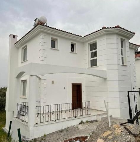 3+1 SEA VIEW VILLA FOR SALE IN KARŞIYAKA