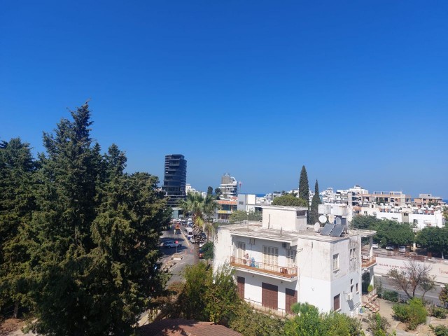 STUNNING 3+1 PENTHOUSE FOR SALE IN KYRENIA CENTER