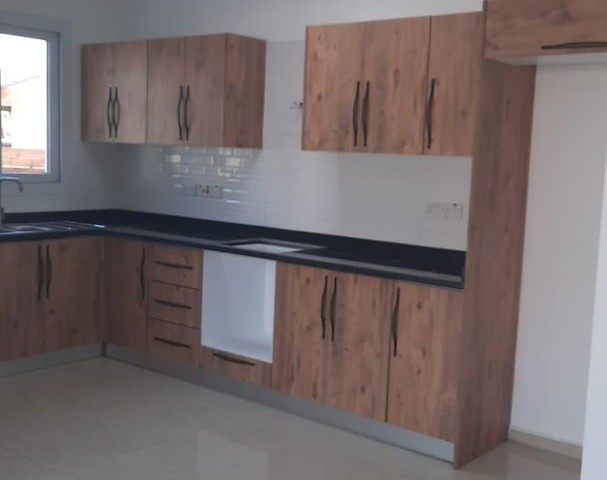 2+1 turnkey flats for sale in Kyrenia Alsancak