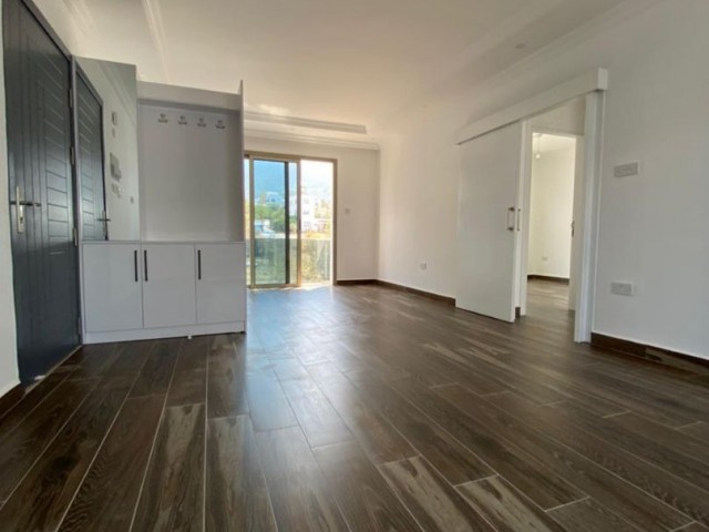 2+1 flat for sale in Kyrenia Alsancak area