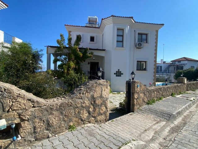 3+1 Villa zum Verkauf in GİRNE KARŞIYAKA