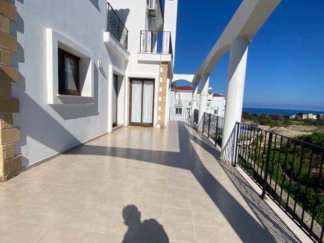 3+1 villa for sale in GİRNE KARŞIYAKA