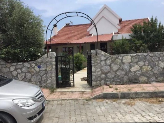 3+1 VILLA ZU VERMIETEN IN GIRNE KARSIYAKA