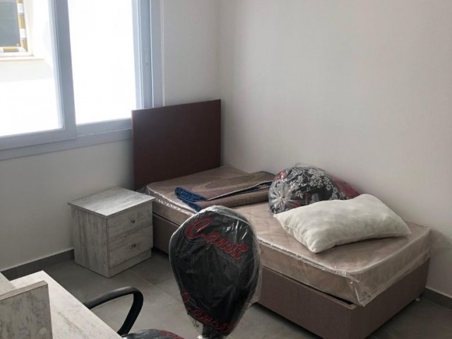 Lefkoşa Gönyeli'de Full Eşyalı Ultra Lüks Yeni 2+1 6 Aylık Ödemeli Kiralık Daire 300 STG