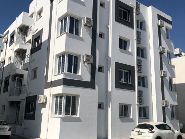 Lefkoşa Gönyeli'de Full Eşyalı Ultra Lüks Yeni 2+1 6 Aylık Ödemeli Kiralık Daire 300 STG