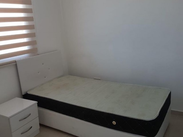 Lefkoşa Göçmenköy'de Full Eşyalı 3 Ay Peşin Ödemeli 2+1 Kiralık Daire 300 STG