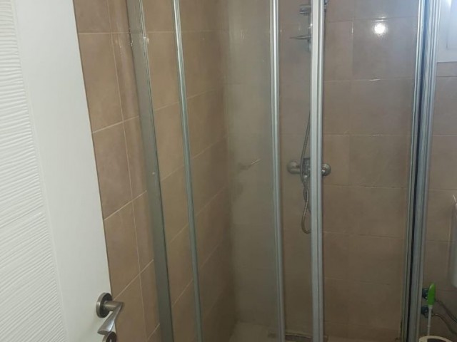 Lefkoşa Göçmenköy'de Full Eşyalı 3 Ay Peşin Ödemeli 2+1 Kiralık Daire 300 STG