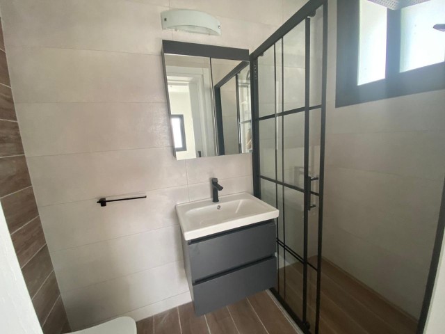 Lefkoşa Ortaköy’de Satılık 3+1 Daire 128 m2 Ve 2+1 Penthouse 110+16 m2 Teras 78,000 STG