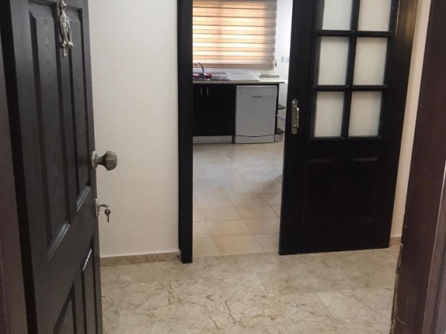 Flat To Rent in Ortaköy, Nicosia