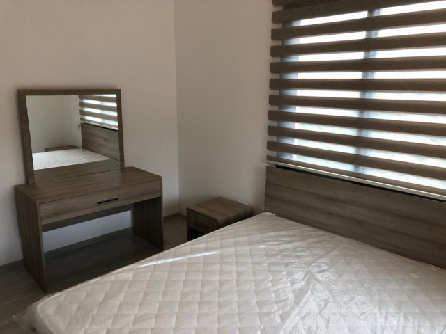 Flat To Rent in Zeytinlik, Kyrenia