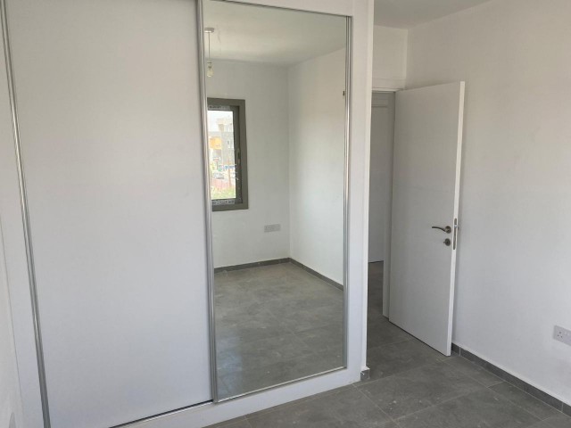 Lefkoşa Metehan'da Merkezi Konumda Aylık Ödemeli 2+1, 85 m2 Kiralık Daire 300£