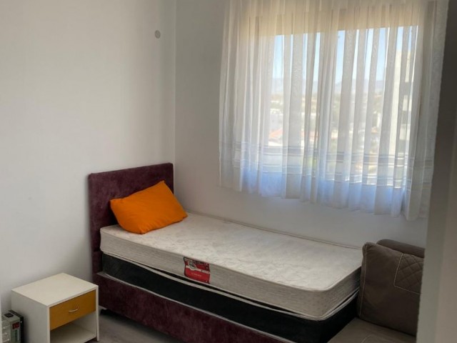 Lefkoşa Gönyeli'de 2+1, 85 m2 Full Eşyalı, Aylık Ödemeli Kiralık Daire 2.500 TL