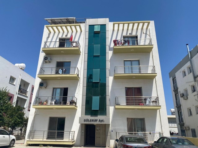 Gönyeli'de 3+1 Lazmarin Restorant Arkasında Eşyalı Daire 51.000 STG