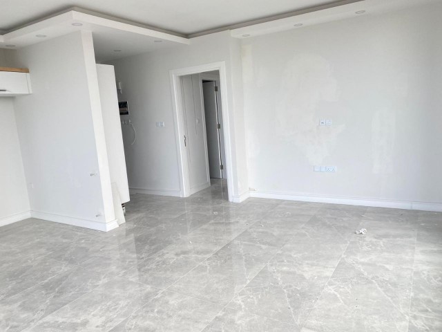 Nikosia Ortaköy mit nicht ausgeschnittenen Blick, Zentralheizung 2+1 90 + 40 Luxus-penthouse zum Verkauf m2 92.000 stg ** 