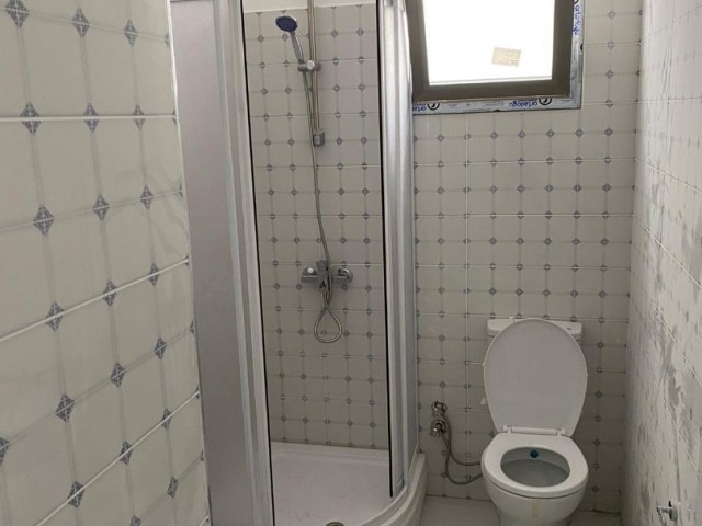 Lefkoşa Kumsalda Eşyalı Kiralık Daire 300stg aylık